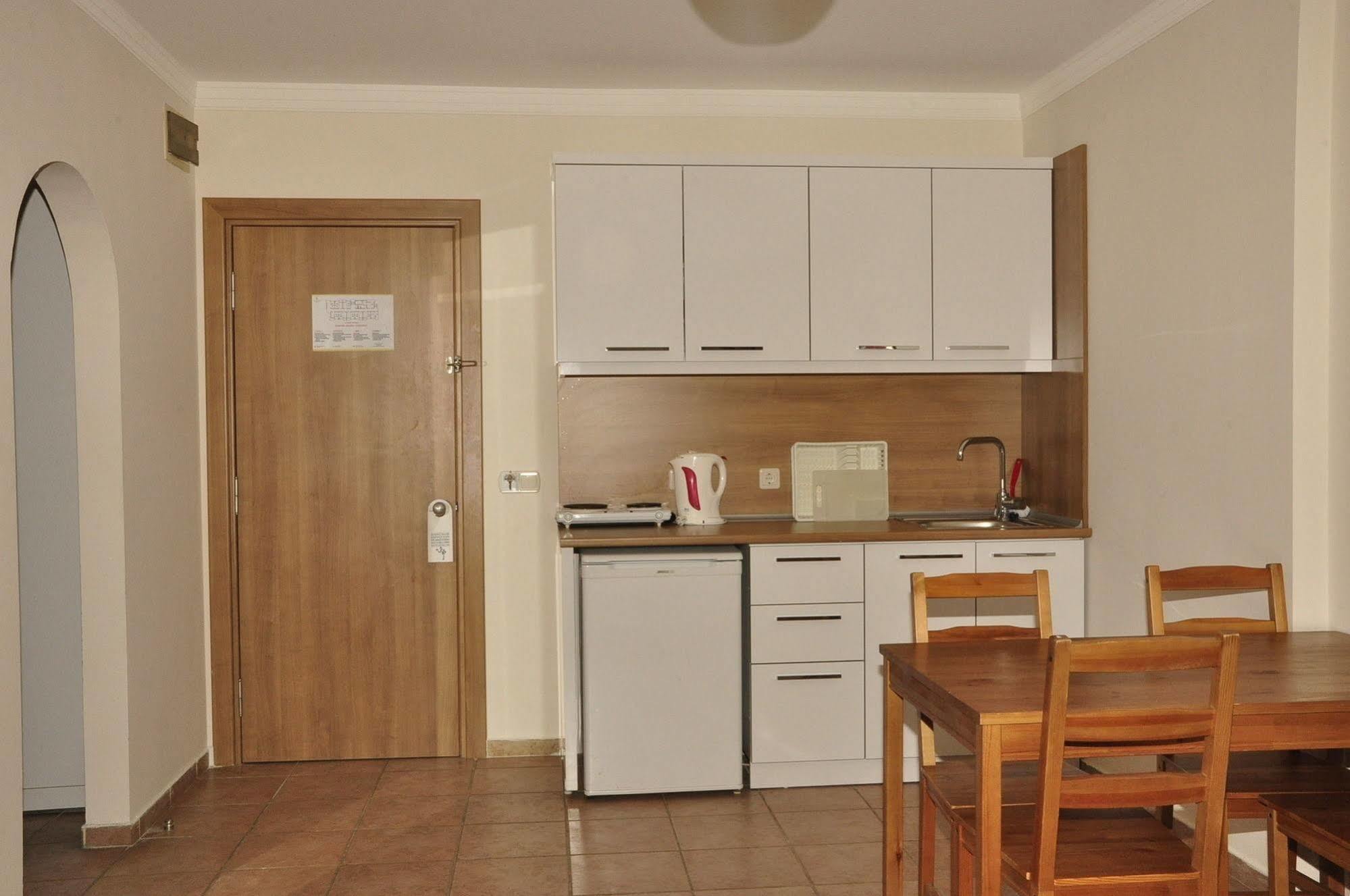 Riviera Apart Алания Экстерьер фото